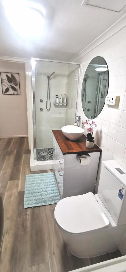 Beachside Apartment In The Heart Of Surfers Paradise - Free Parking Gold Coast Eksteriør bilde