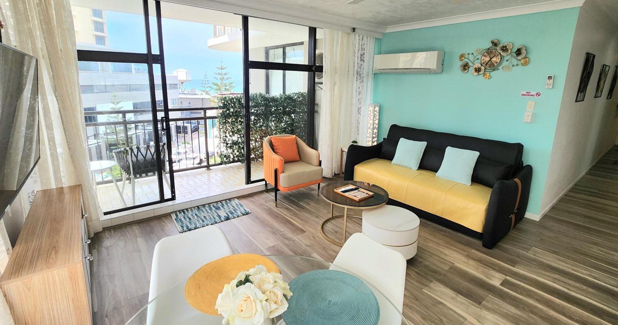Beachside Apartment In The Heart Of Surfers Paradise - Free Parking Gold Coast Eksteriør bilde